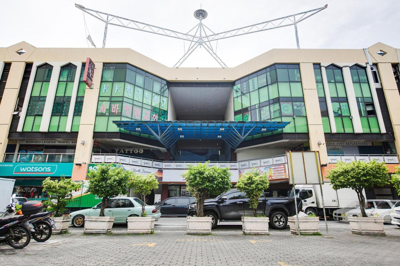 Spot On 89726 Capsule Inn Kota Kinabalu Exteriér fotografie
